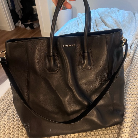 authentic Givenchy cargo tote - Picture 6 of 6